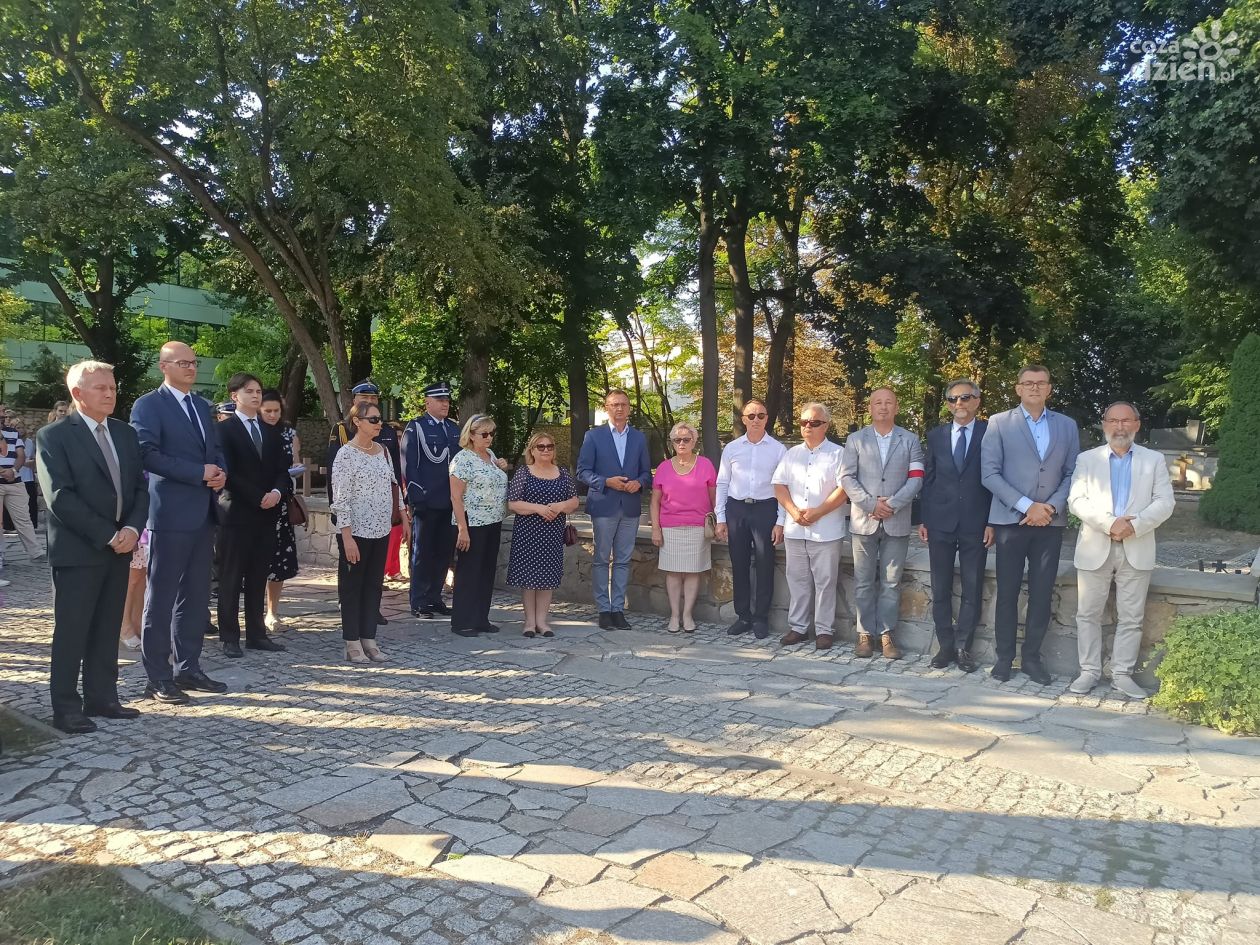 Na Cmentarzu Katedralnym odbyły się uroczystości związane z obchodem 80. rocznicy Powstania Warszawskiego