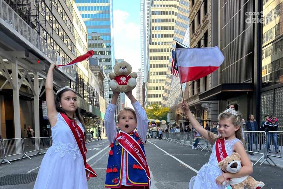 Biało-czerwony Nowy Jork