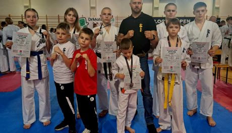 Sukces Sandomierskiego Klubu Karate na Turnieju w Głogowie