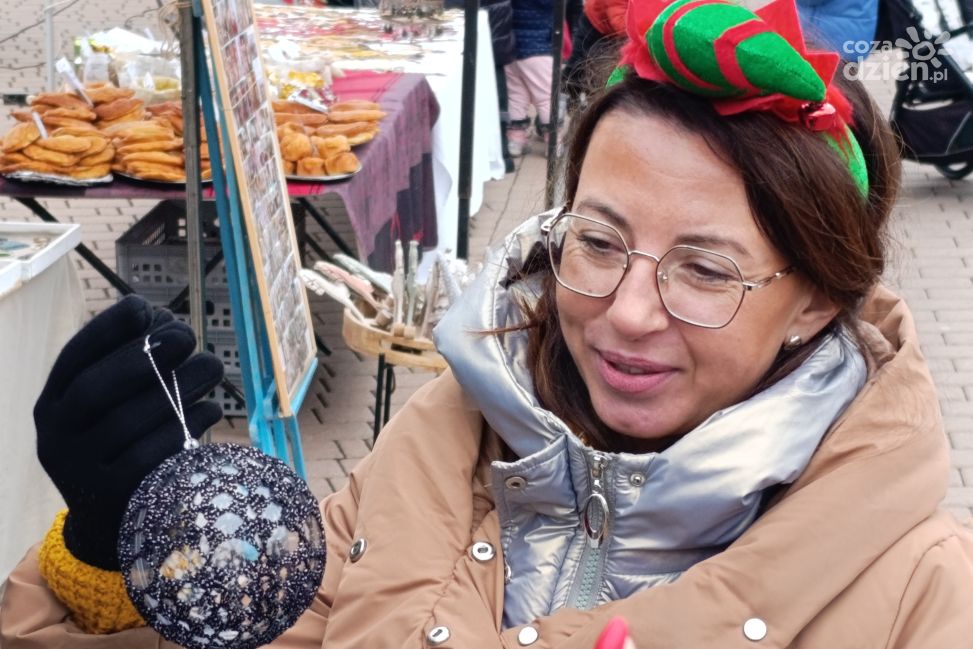 III Rękodzielniczy Kiermasz Bożonarodzeniowy  - dzień drugi (ZDJĘCIA)