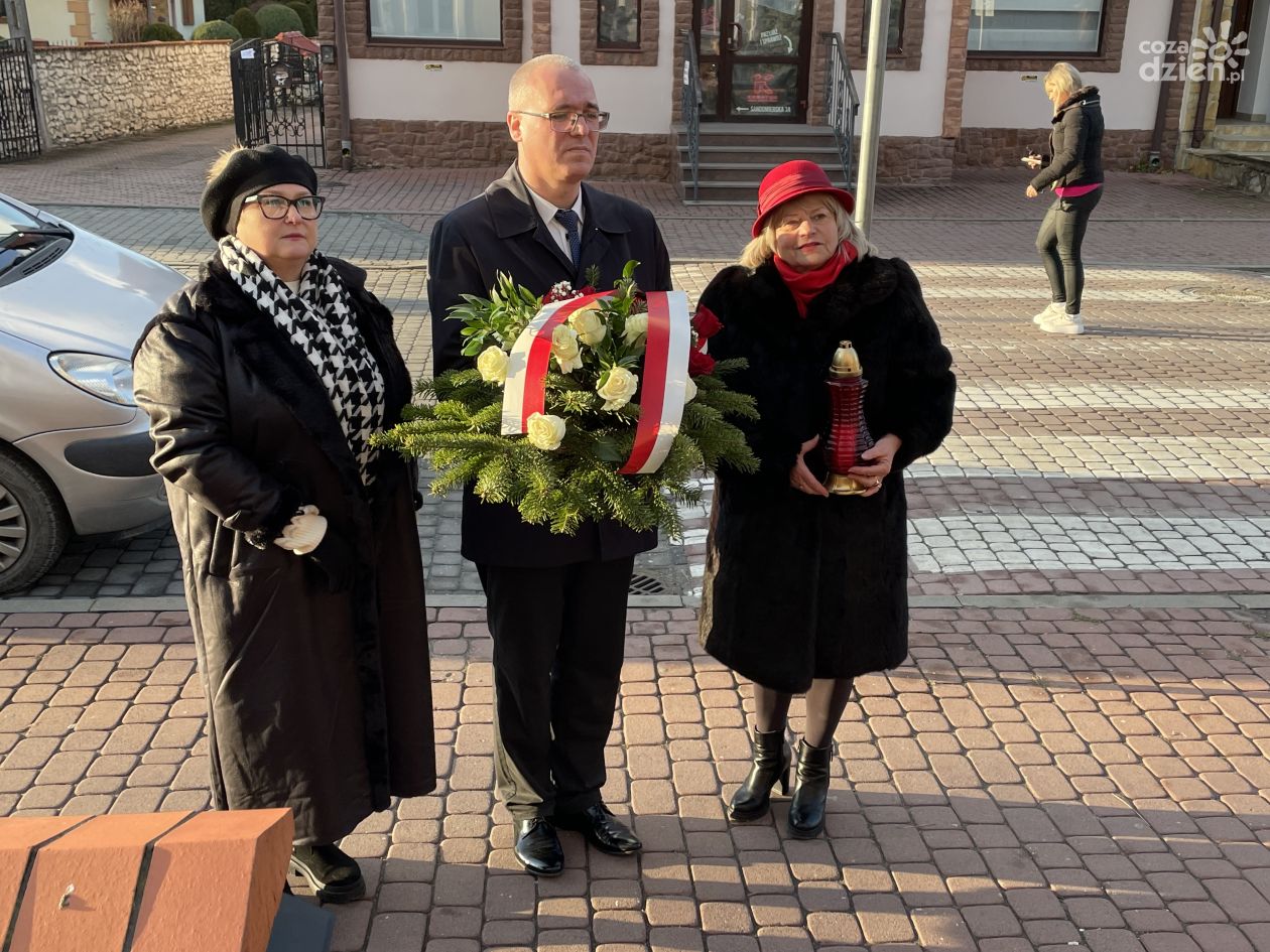 Niech pamięć nie zginie!