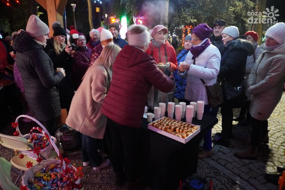 Świąteczne spotkanie w prawobrzeżnej części miasta (ZDJĘCIA)