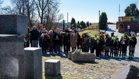 Dzień Pamięci Ofiar Terroru Niemieckiego (ZDJĘCIA)