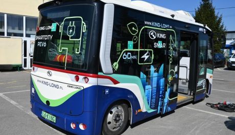 Testy autobusu elektrycznego w Sandomierzu – czy miasto czeka ekologiczna rewolucja?