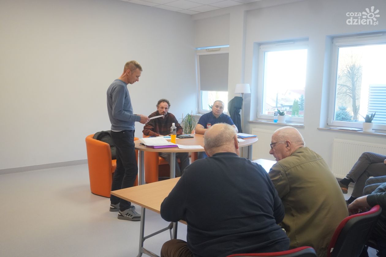 Walne Zebranie Członków SKS Wisła Sandomierz: Nowe dane o zadłużeniu i wyzwania na 2025 rok