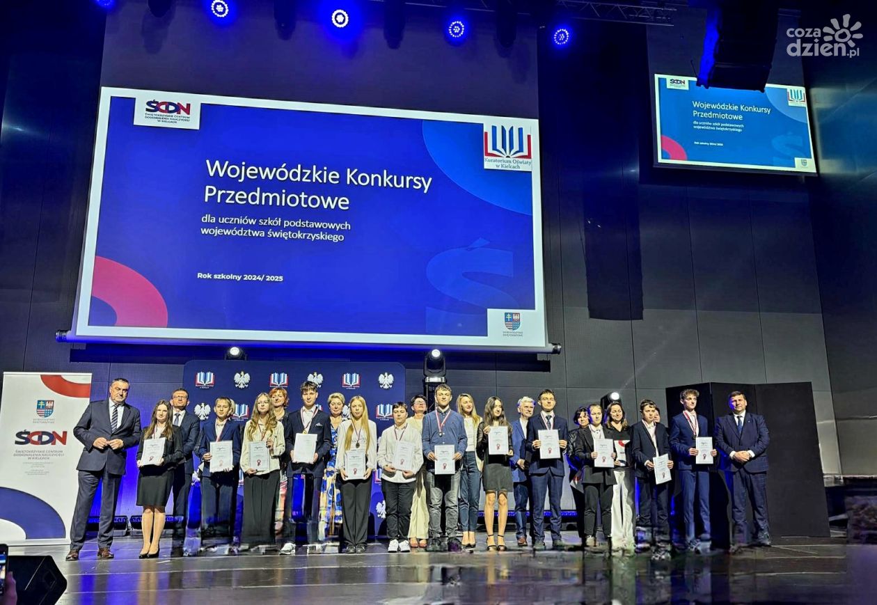 Laureaci konkursów przedmiotowych z SP1 w Sandomierzu nagrodzeni w Kielcach