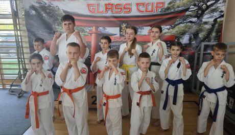 Sukcesy Sandomierskich Karateków na Turnieju GLASS CUP w Krośnie (ZDJĘCIA)