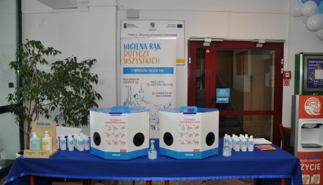 Sandomierski szpital promuje higienę rąk – edukacja dla wszystkich pokoleń