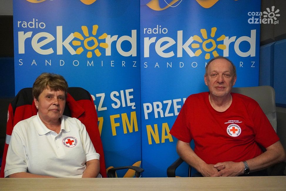 Majewski i Gach: Młodzież angażuje się w pomoc drugiemu człowiekowi