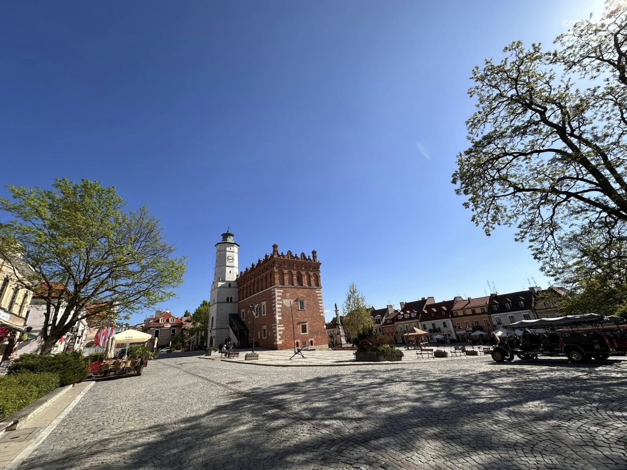 Letnie ogródki wracają na sandomierską starówkę