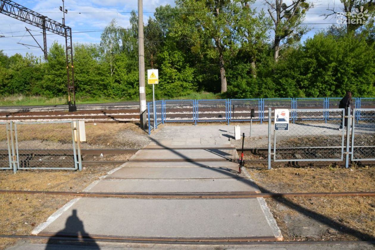 Szynobus potrącił 16-latka. Nastolatek miał dużo szczęścia