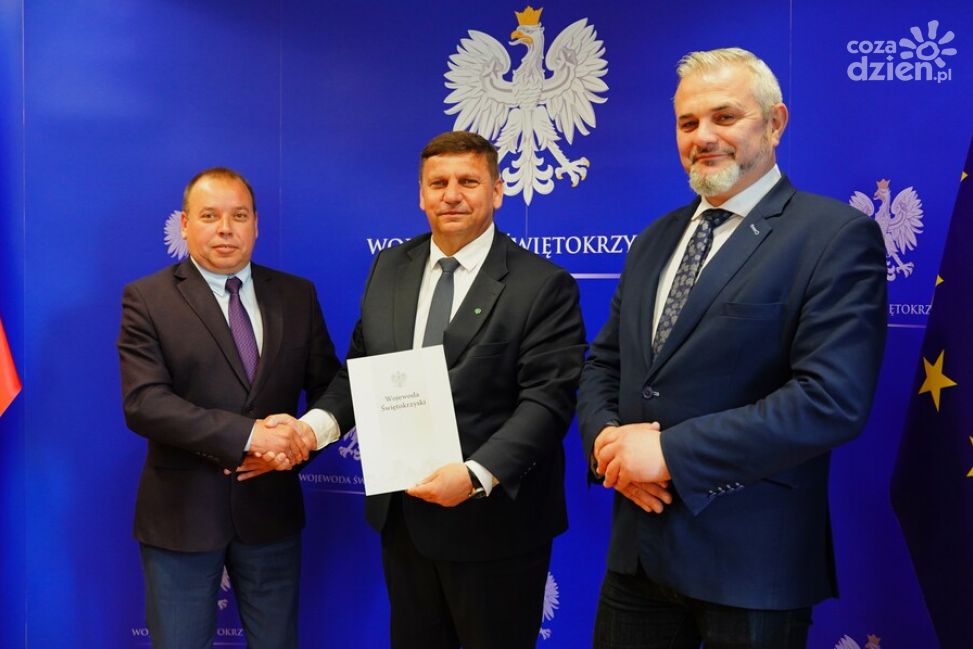 Ponad 600 tysięcy złotych na remonty dróg po nawałnicach. Rządowe wsparcie trafi do trzech samorządów