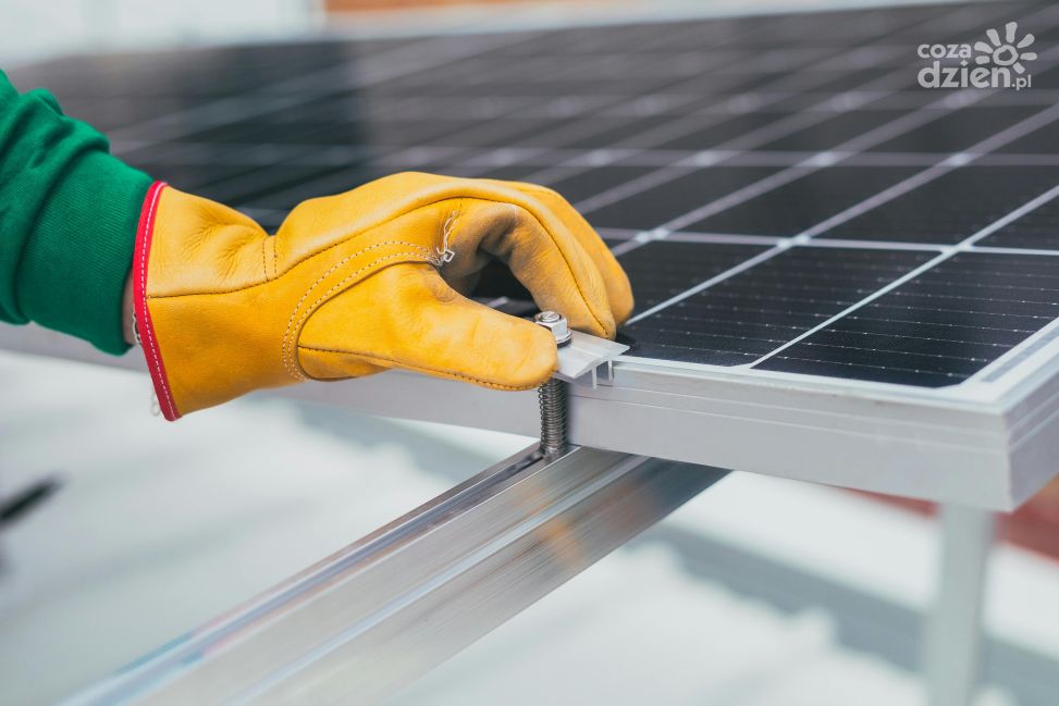 Sandomierz inwestuje w zieloną energię. Rusza nabór do projektu magazynów energii