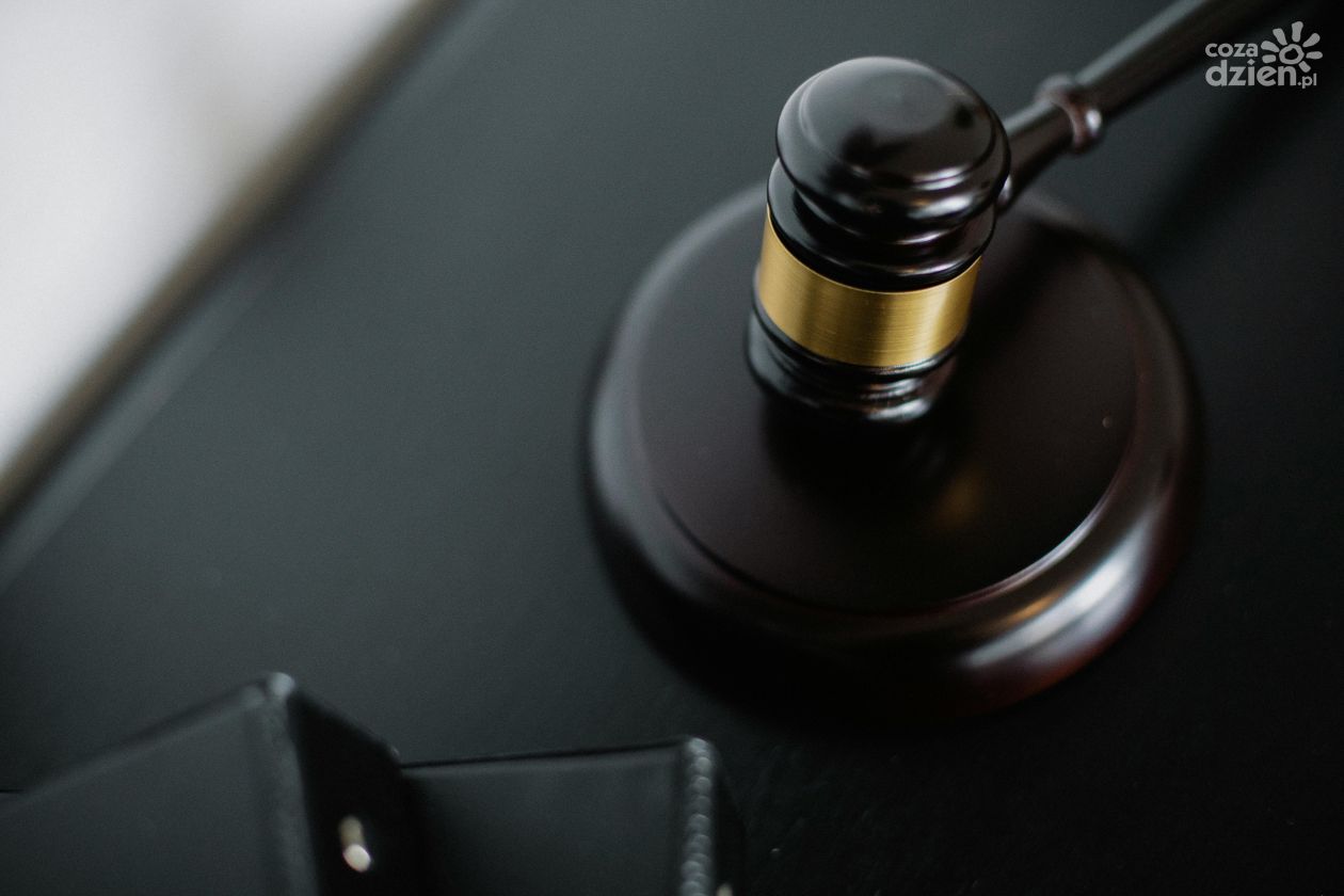 Nieodpłatna pomoc prawna i poradnictwo obywatelskie – wsparcie dla mieszkańców Powiatu Sandomierskiego