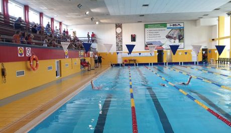 Aqua-Swim z rekordowym dofinansowaniem! 150 tysięcy złotych na naukę pływania dla najmłodszych