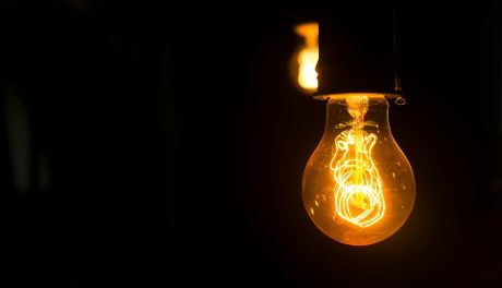 Sandomierz bez prądu. PGE zapowiada planowe wyłączenia energii w trzech rejonach miasta