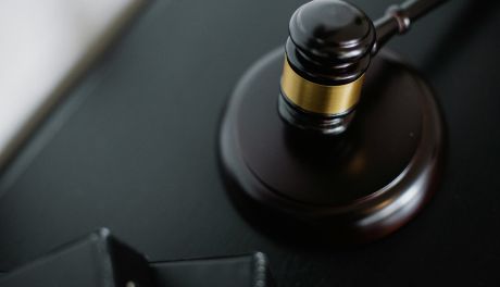 Nieodpłatna pomoc prawna i poradnictwo obywatelskie – wsparcie dla mieszkańców Powiatu Sandomierskiego