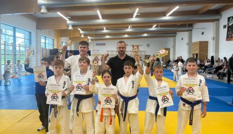 Medalowy weekend Klubu Karate Andrzeja Orłowskiego z Sandomierza! (ZDJĘCIA)