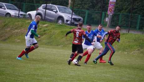 Oldboje Wisły Sandomierz z cennym doświadczeniem po meczu z KSZO. (ZDJĘCIA)