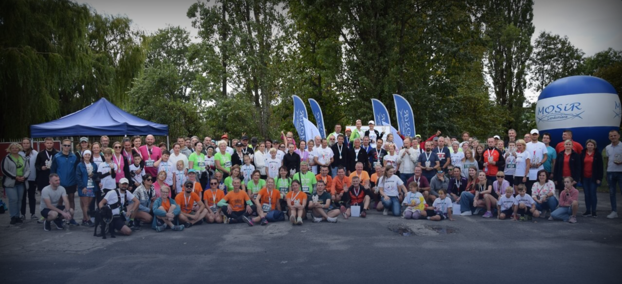 VII Bieg Szklarski – sport, zabawa i pomoc w jednym! Ruszyły zapisy na wyjątkowe wydarzenie w regionie