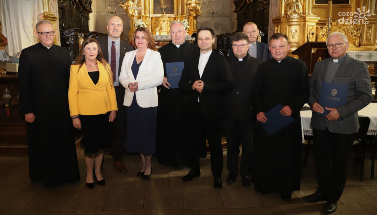 Milionowe wsparcie dla zabytków. Powiat sandomierski wśród beneficjentów programu ochrony dziedzictwa