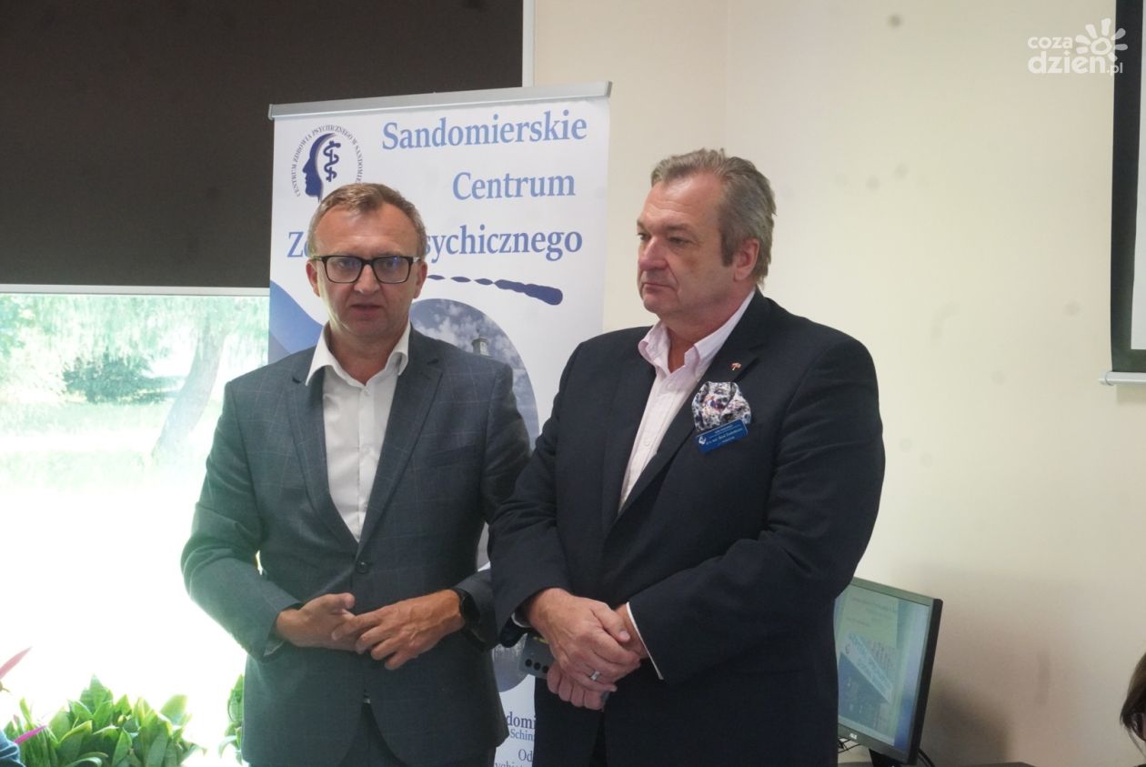 W Sandomierzu debatowano o zdrowiu psychicznym dzieci i młodzieży