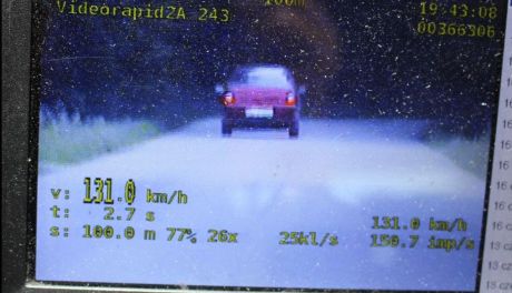 131 km/h w terenie zabudowanym. Kierowca fiata ukarany surową grzywną