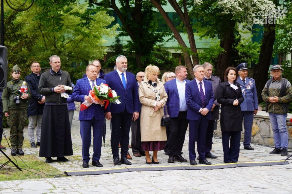 Radny apeluje o wspólny udział w świętach państwowych – bez barw partyjnych
