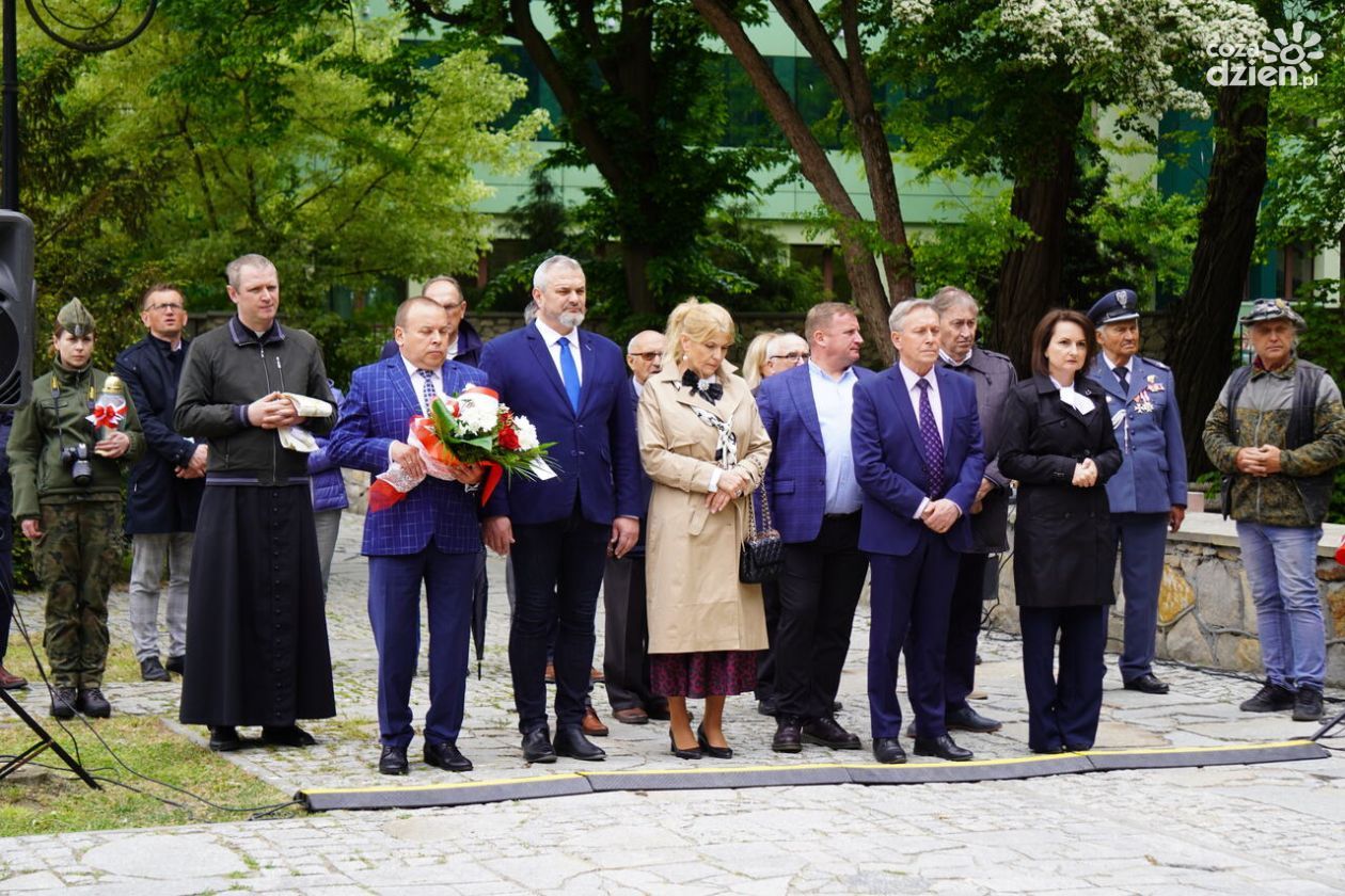 Radny apeluje o wspólny udział w świętach państwowych – bez barw partyjnych