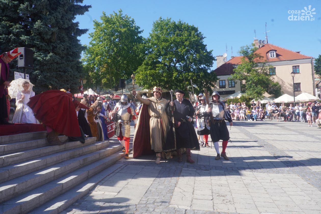 Sandomierz wrócił do czasów Jagiellonów! (ZDJĘCIA)