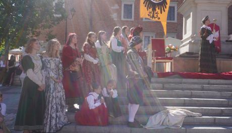 Sandomierz w czasach Jagiellonów – Jarmark i Hołd Pruski przyciągnęły tłumy!