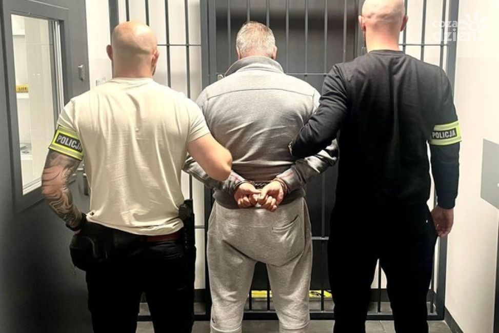 Zatrzymany po latach. 49-latek z Sandomierza trafił za kratki