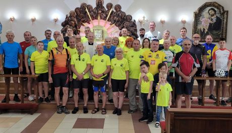 Rowerowi pielgrzymi znów w drodze na Jasną Górę – 32. pielgrzymka wyruszyła z Tarnobrzega