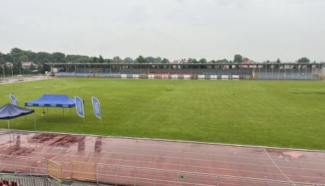 Wiceminister Sportu - Ireneusz Raś w Sandomierzu. Rusza walka o nowoczesne boiska i remont stadionu