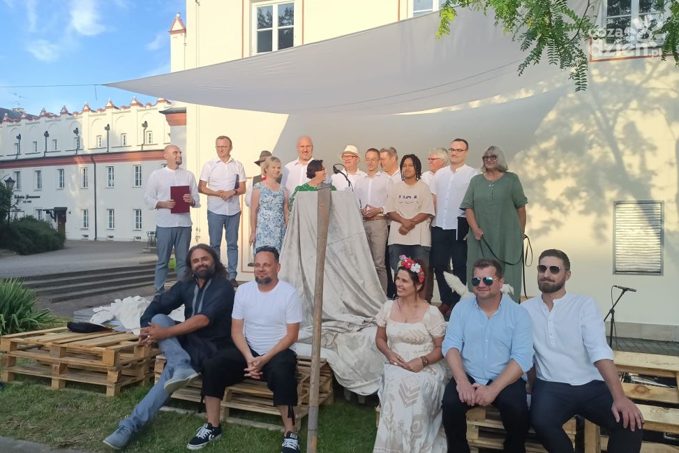 Sandomierz czyta „Flis”. Radiowcy i goście na rzecznej scenie festiwalu Dookoła Wody