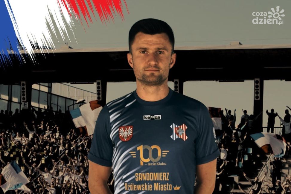 Wisła Sandomierz przegrywa sparing z Koniczynką Ocice – Michał Hołody z dubletem