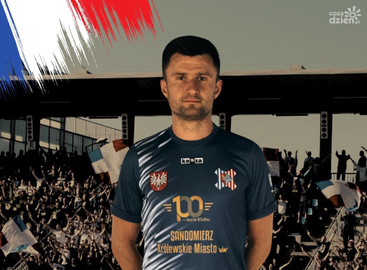 Wisła Sandomierz przegrywa sparing z Koniczynką Ocice – Michał Hołody z dubletem