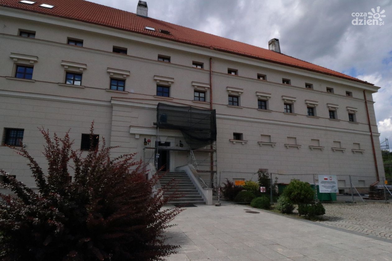 Zamek Królewski w Sandomierzu poddawany konserwacji. Trwa remont elewacji i zabytkowych detali