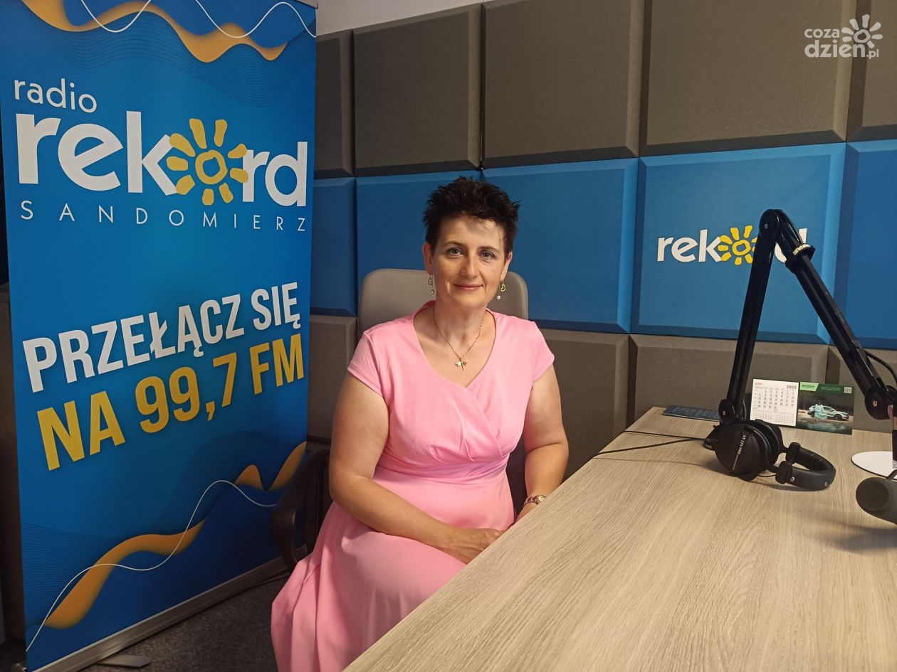 Pawlikowska: Rolnicy i pszczelarze muszą żyć w symbiozie