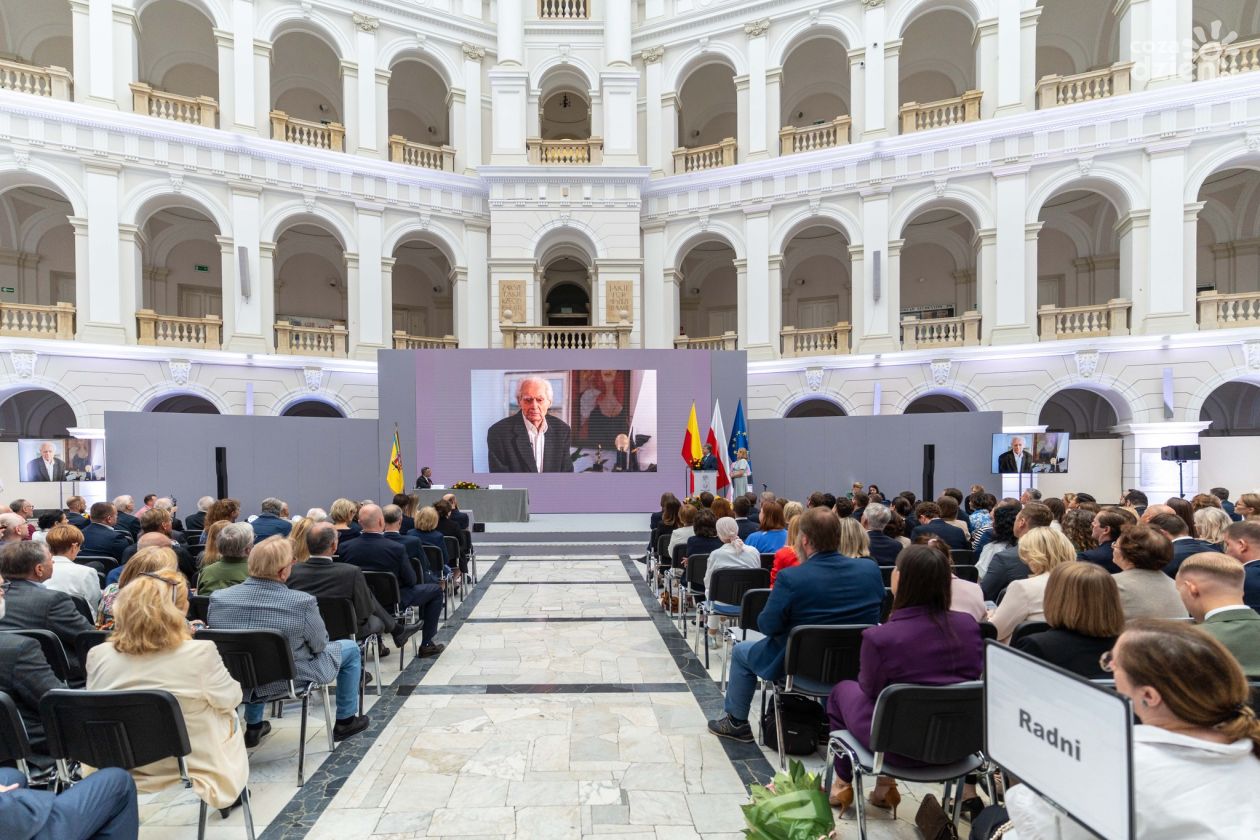 Wiesław Myśliwski uhonorowany tytułem Honorowego Obywatela Warszawy