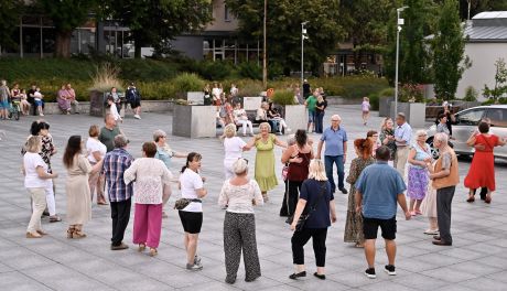 Sandomierz podzielony? Radna mówi o fali krytyki i braku szacunku dla seniorów