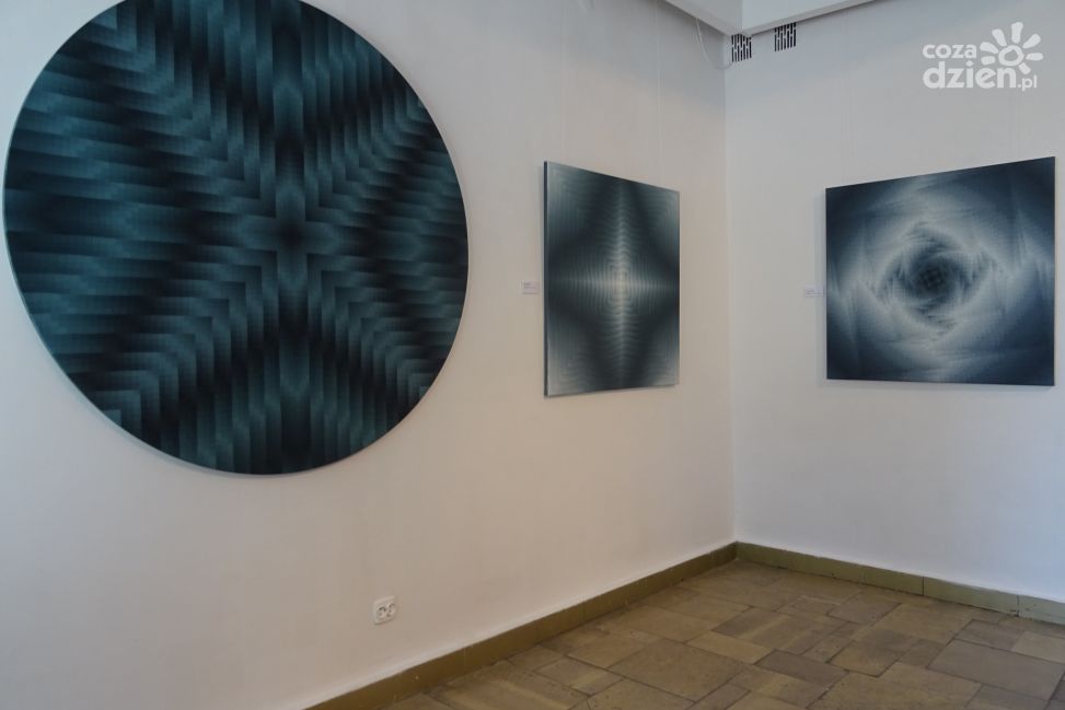 Wewnętrzny porządek i medytacja w geometrycznej abstrakcji