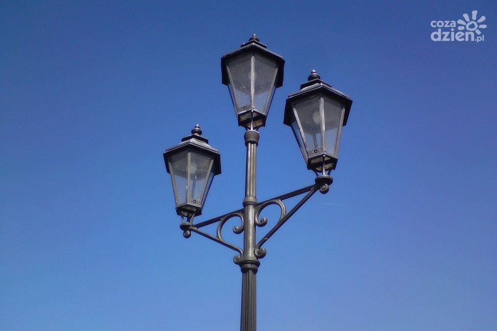 Interpelacja w sprawie niesprawnych lamp na ul. Milberta