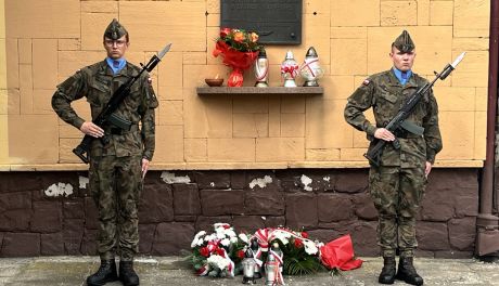 Sandomierz uczcił ofiary hitlerowskiego nalotu sprzed 86 lat (ZDJĘCIA)