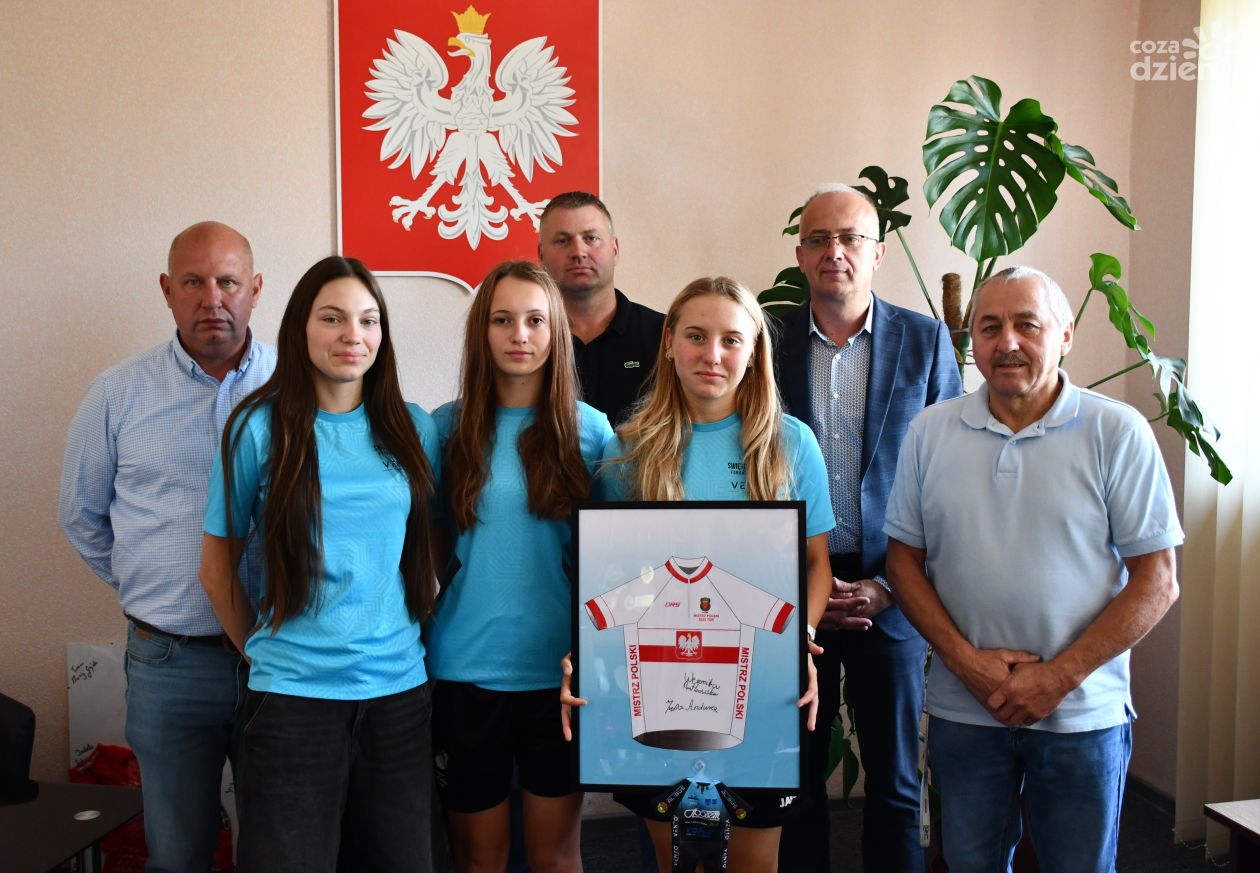 Dwa złote medale dla zawodniczek Świętokrzyskiej Fundacji Sportu Daleszyce–Społem Kielce!  