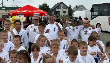 Karatecy z Sandomierza dali pokaz siły i serca podczas pikniku dla dzieci (ZDJĘCIA)