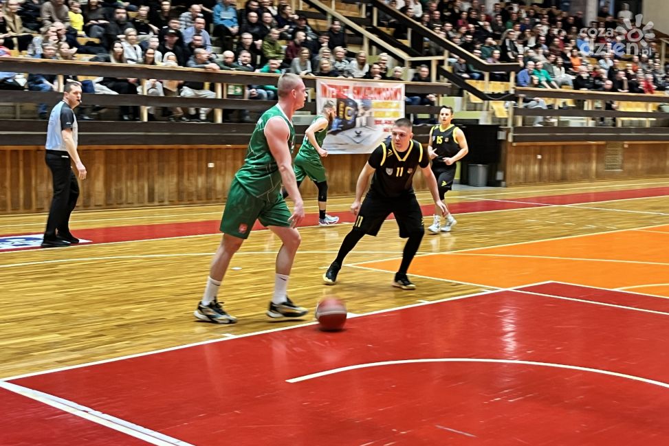 Startuje sezon 3. ligi podkarpackiej – inauguracyjny mecz MKKS Siarka Tarnobrzeg już 26 października!