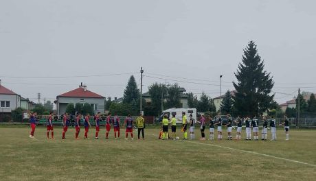 GKS Obrazów przegrywa u siebie z Dolomitem Bogoria
