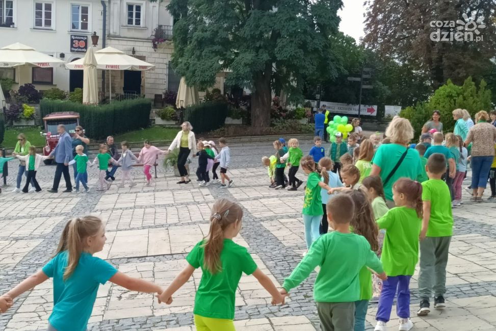 Kolorowy Dzień Przedszkolaka na Rynku w Sandomierzu