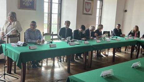 Radni Sandomierza zbiorą się na XXII sesji. W planach m.in. inwestycje drogowe i strategia klimatyczna